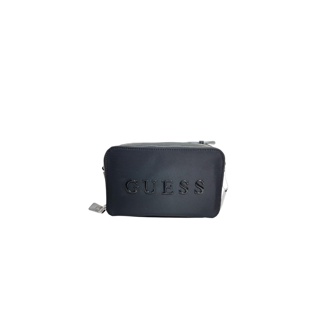Bolso Guess negro.